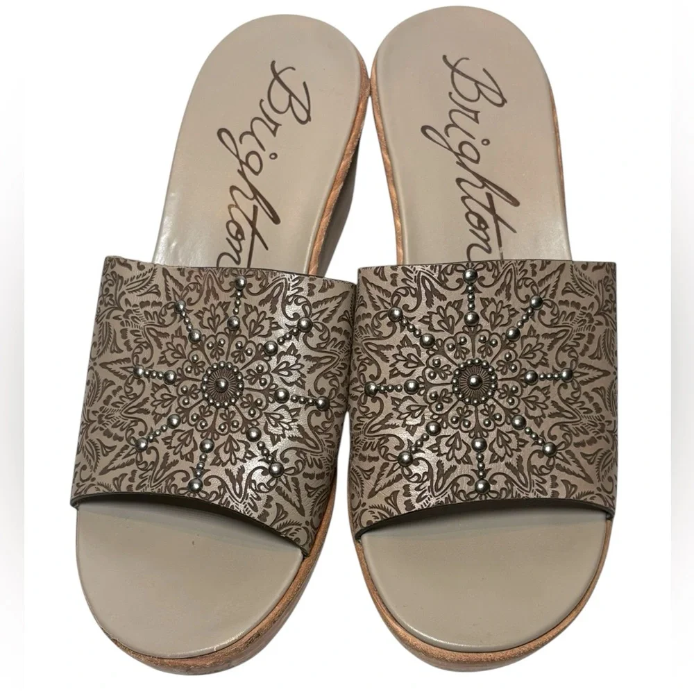 VERY NICE Brighton Platform Wedge Sandals Slides Ladies 8.5